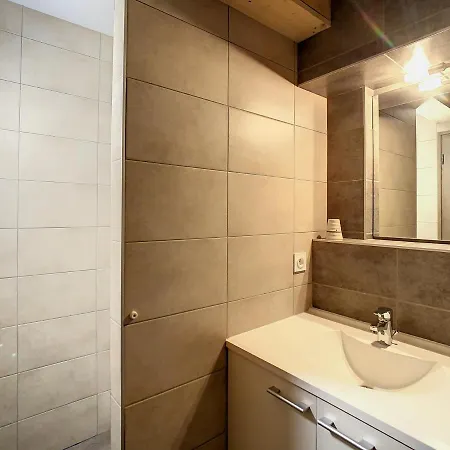 2 Etoiles Pour 10 Pers, 3 Ch, Proche Telesiege, Parking Apartment
